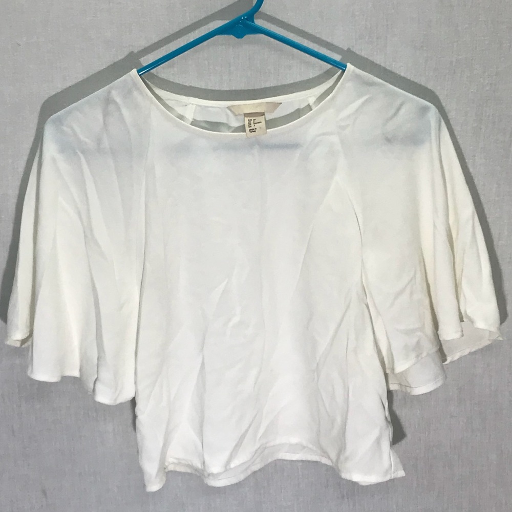 Cute white top